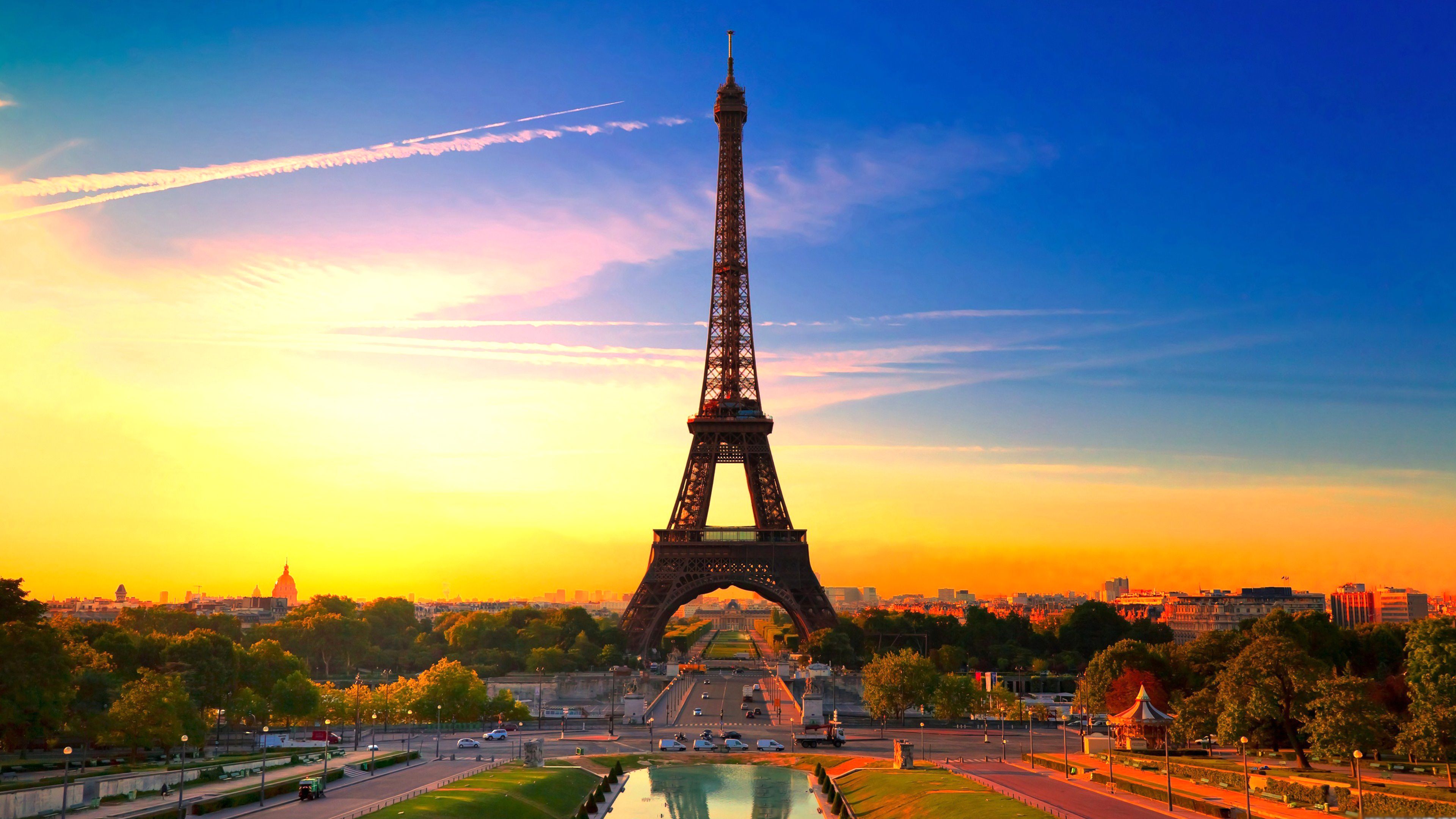 Torre-Eiffel-na-Franca.jpg